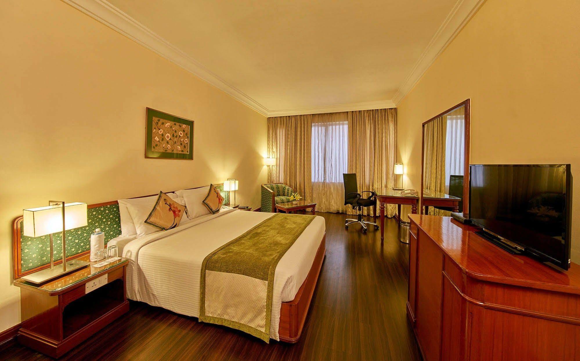 Royal Orchid Central Bangalore, Mg Road Exteriér fotografie