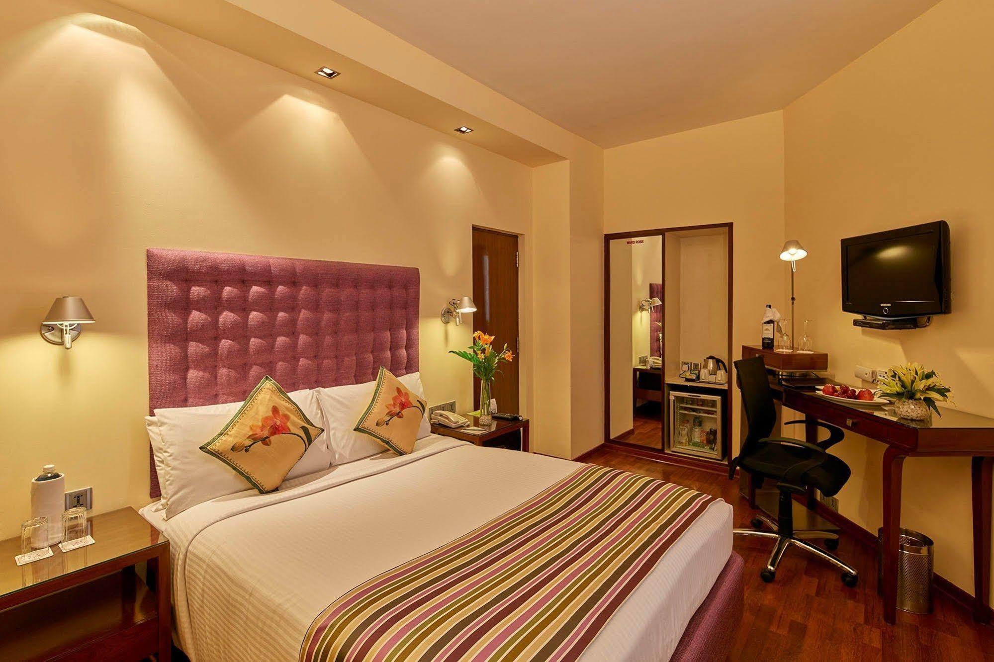 Royal Orchid Central Bangalore, Mg Road Exteriér fotografie