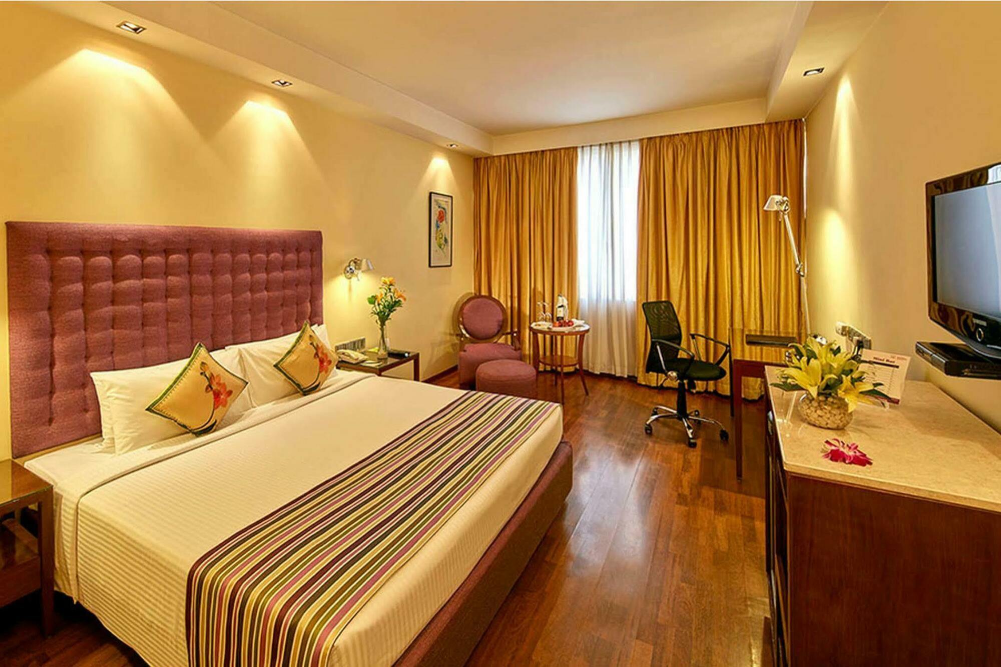 Royal Orchid Central Bangalore, Mg Road Exteriér fotografie